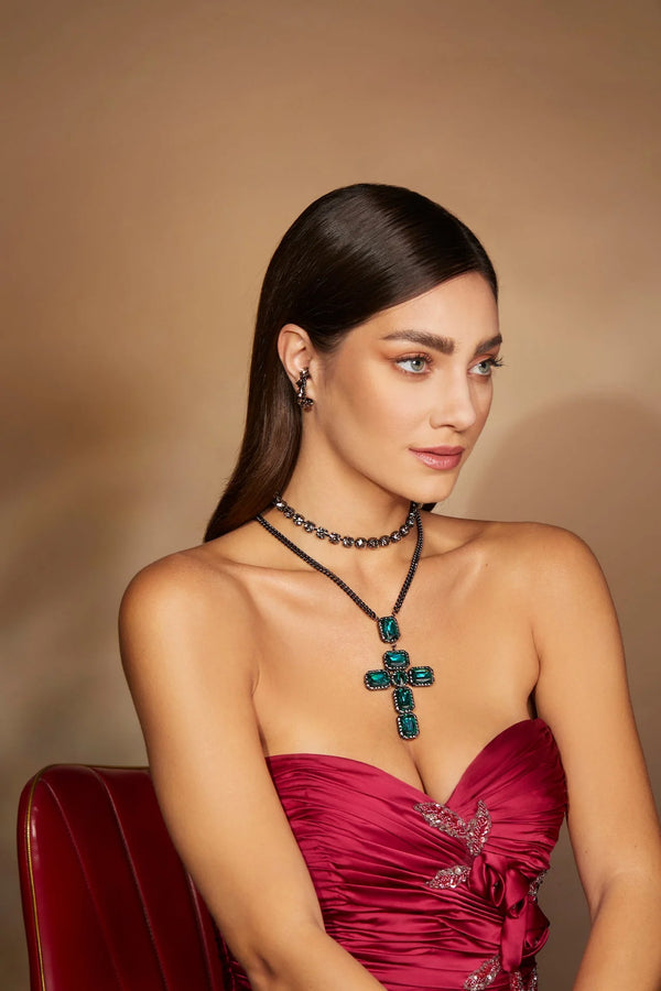 BLACK DIVINE CROSS NECKLACE