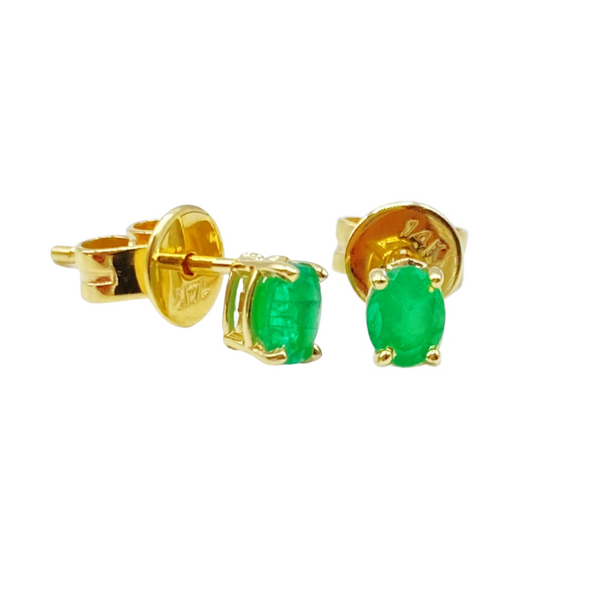 oval emerald studs